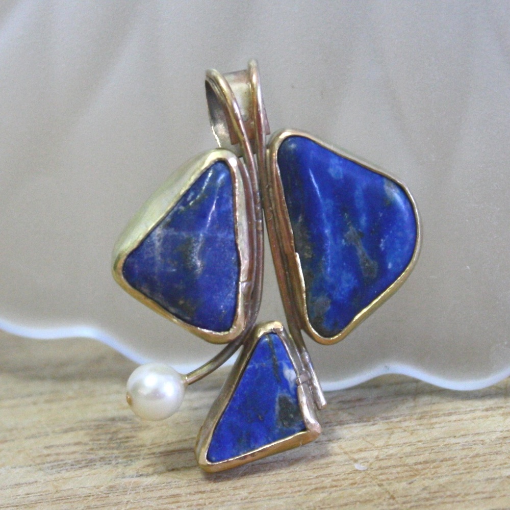 New Large Handmade Natural Lapis Lazuli and Pearl Pendant Solid 10K Yellow Gold